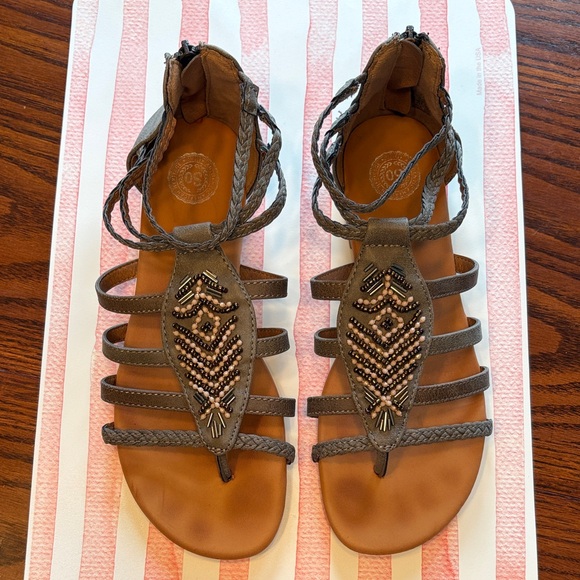SO Shoes - SO Beaded Tan Sandals